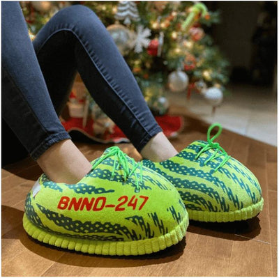  OHAYYU Unisex Cosy Trendy Sneaker Slippers Comfy Kicks Non  Slip Sole Indoor House Plush Slippers - One Size Fits Most